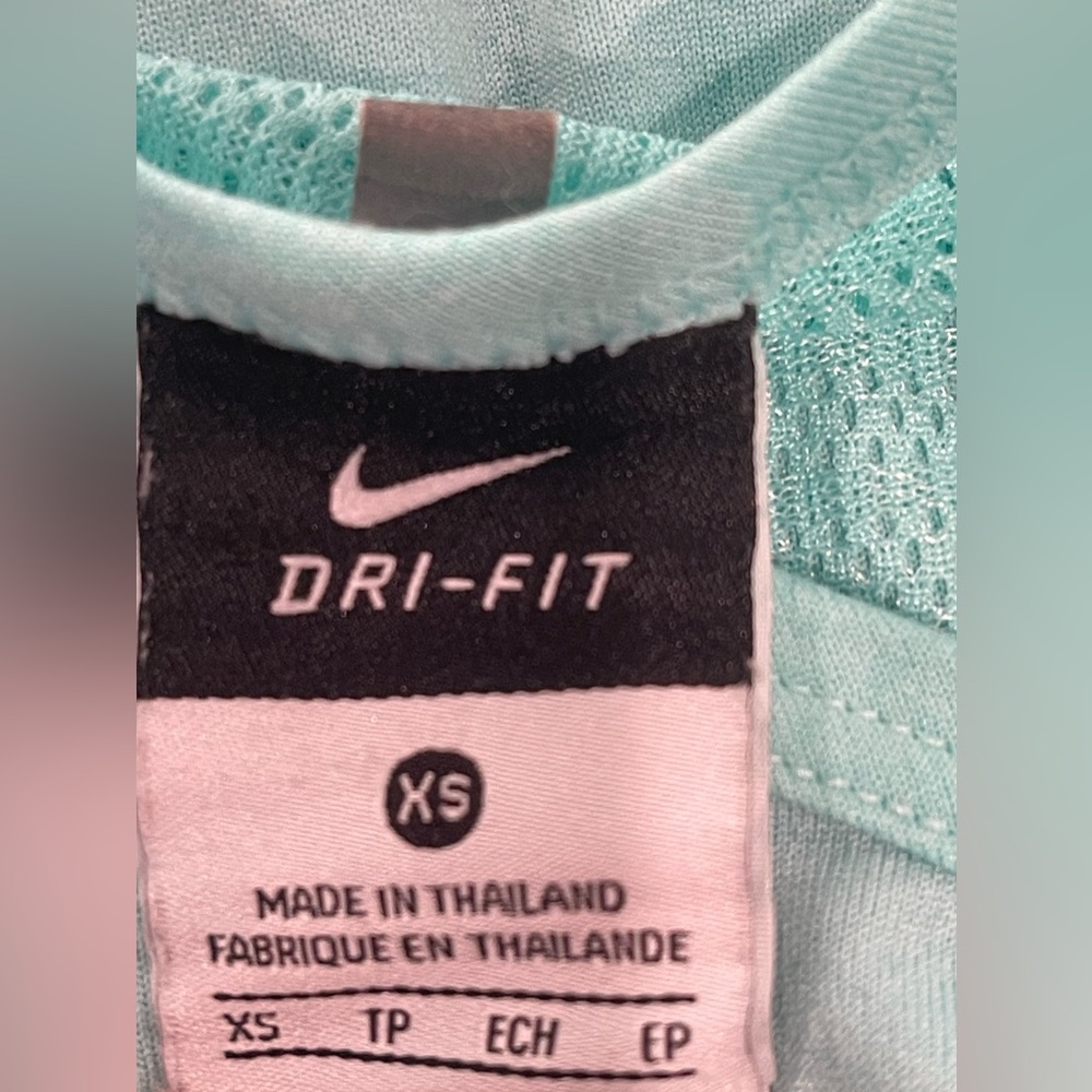 Nike Dri-Fit‎ Meah Long Sleeve Top - Picture 3 of 6